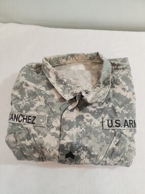 US Military Surplus Jacket Mens Medium Reg Field Coat Desert Digital Camo Army